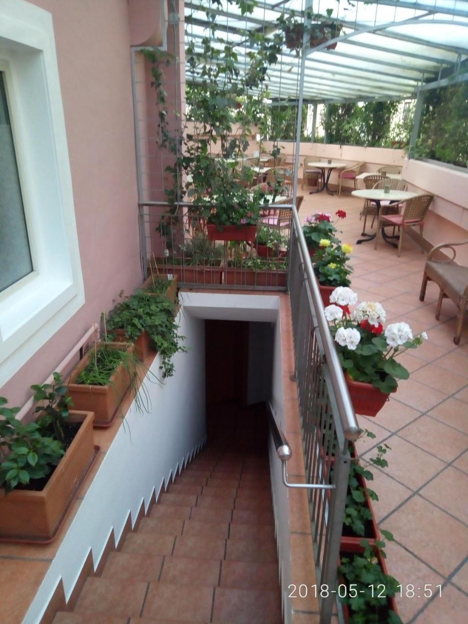 Gasthof Mondschein Hotel Meran Zewnętrze zdjęcie